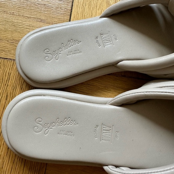 Seychelles - Very Good Condition Sandals - Picture 2 of 4